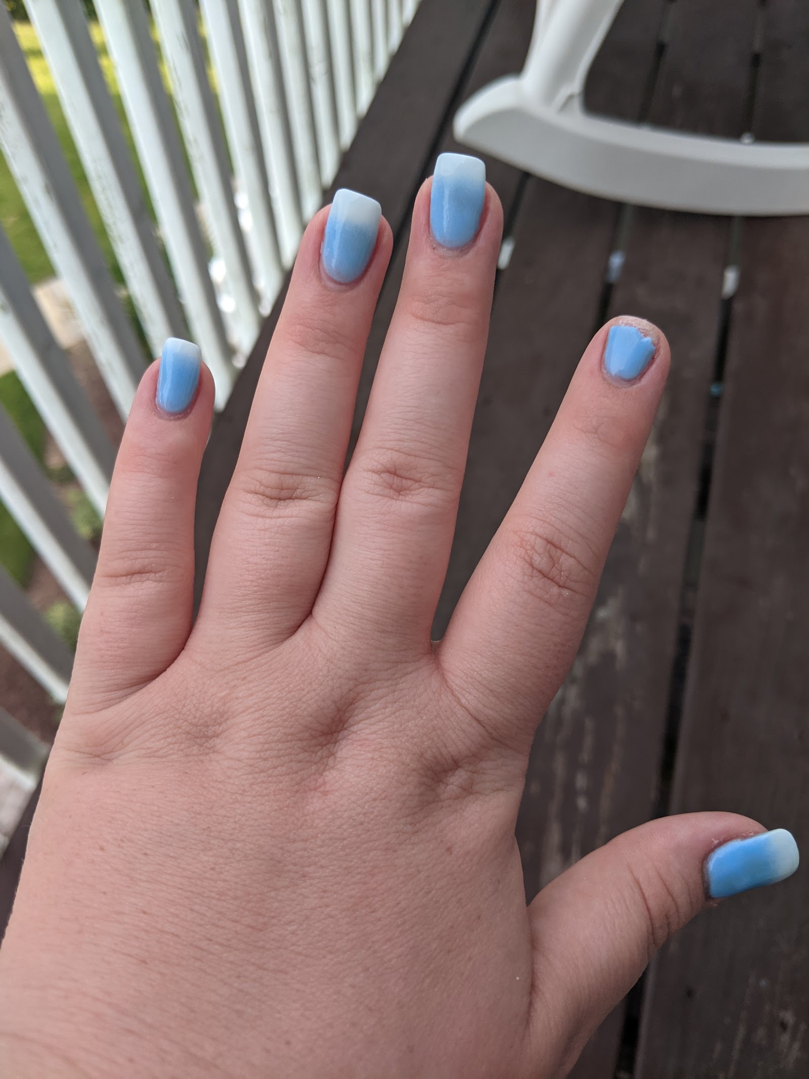 Oscar Nails & Spa nail photo 4